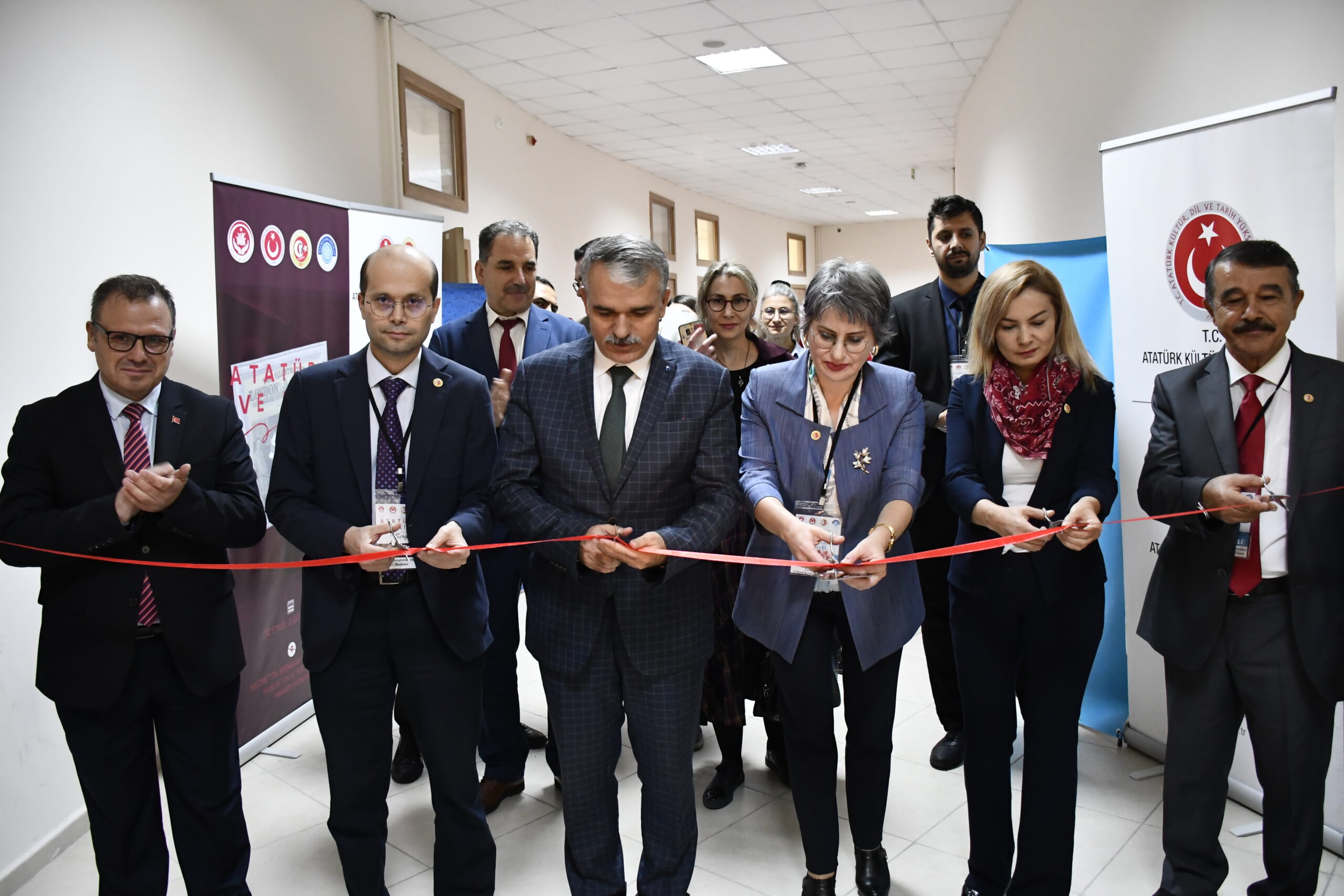 30 Eylül 2025 Tarihinde Necmettin Erbakan Üniversitesi’nde ‘Atatürk ve Aile Sergisi’ Açılışı Gerçekleştirildi