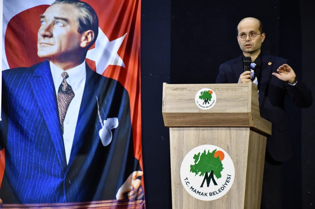 “ATAM Başkanı Prof. Dr. Ahmet Kılınç, Ankara Medipol Üniversitesi’nde ‘Hukukta Kariyer İnşası’ Paneline Katıldı”