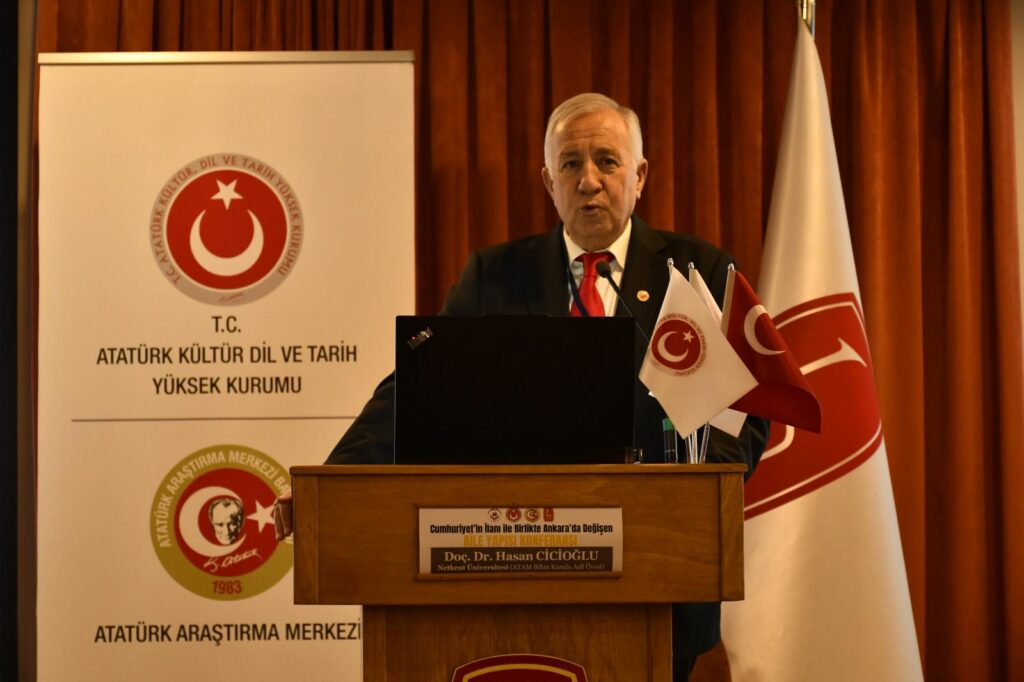 Hacettepe Üniversitesi’nde “Cumhuriyet’in İlanı ile Birlikte Ankara’da Değişen Aile Yapısı” Konferansı Düzenlendi