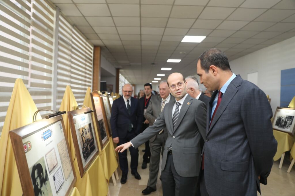 “Türk Kanunu Medenisi ve Cumhuriyet” Sergisi Ankara Hacı Bayram Veli Üniversitesinde