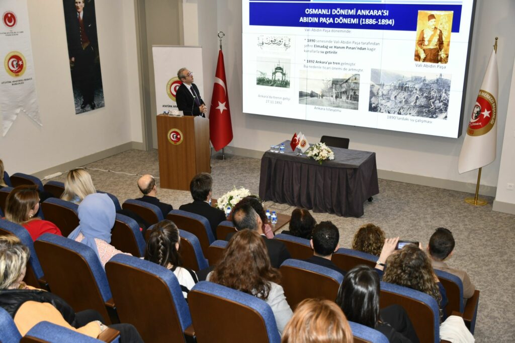 “Millî Mücadele’den Günümüze Ankara’daki Diplomatik Misyonlar ve Elçilik Binaları” Konferansı Gerçekleştirildi