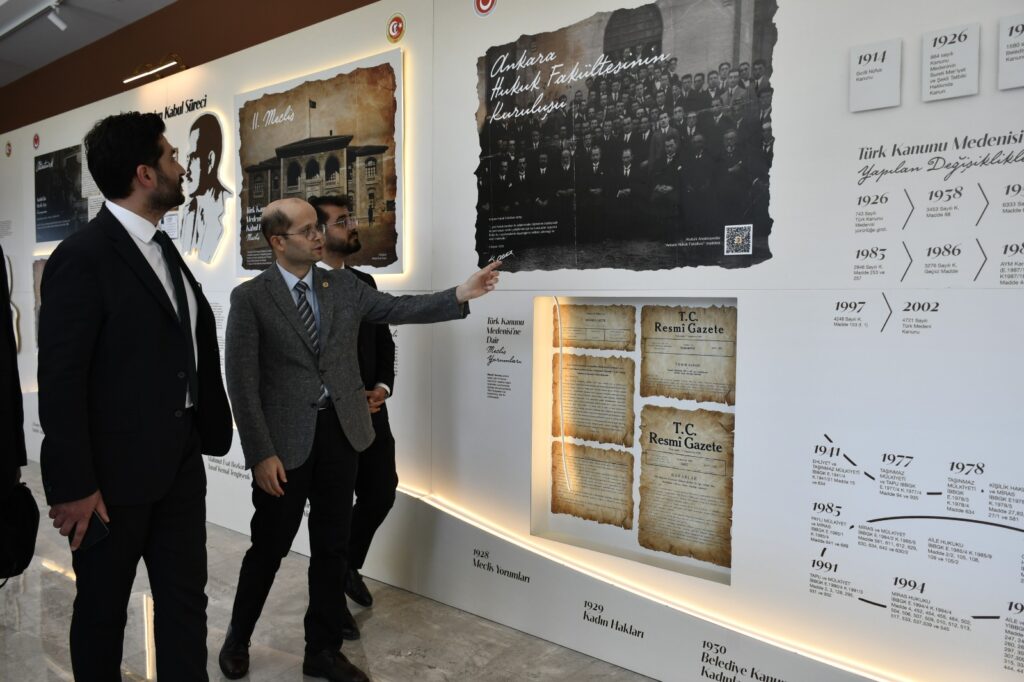 Ankara 2 Nolu Barosu Avukatlarından, ATAM Başkanı Prof. Dr. Ahmet Kılınç’a Ziyaret
